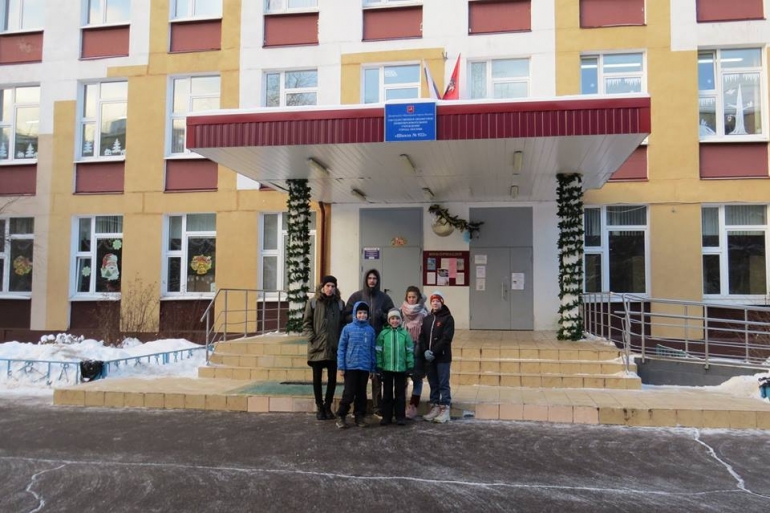 Ученический совет ГБОУ школы 922 (район Ивановское) организовал сбор помощи приюту &quot;Зоорассвет&quot; среди учеников