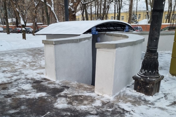 Завершен капитальный ремонт туалета в Петровском парке