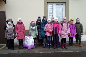 Делегация учеников школы №3 имени Ивана Флёрова провели благотворительную акцию в приюте &quot;Зоорассвет&quot;