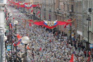 9 мая ГБУ &quot;Доринвест&quot; установит 1100 бесплатных передвижных туалетных кабин по маршруту проведения акции &quot;Бессмертный полк&quot;