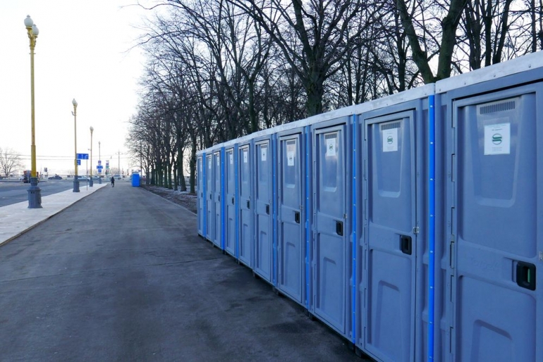 Для обеспечения фестиваля &quot;Весна&quot; ГБУ &quot;Доринвест&quot; установило 340 туалетных кабин