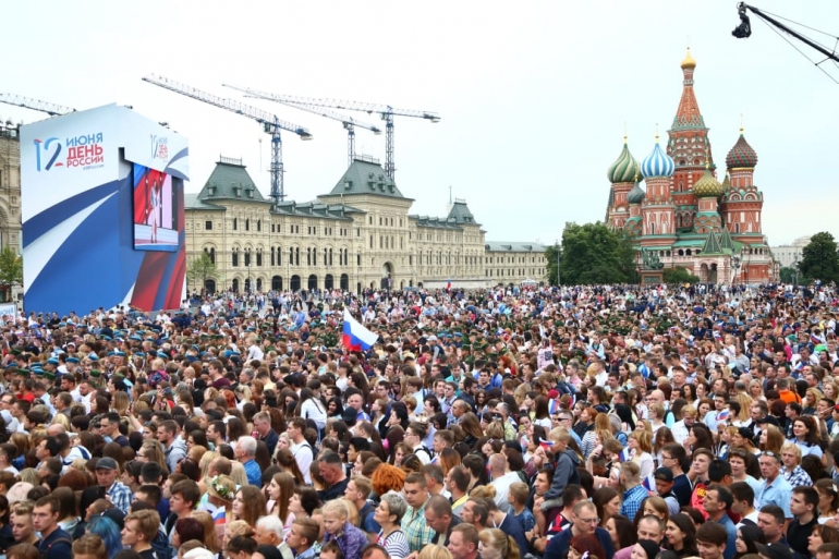Для празднования Дня России в центре Москвы ГБУ &quot;Доринвест&quot; было выставлено 188 передвижных компактных туалетов